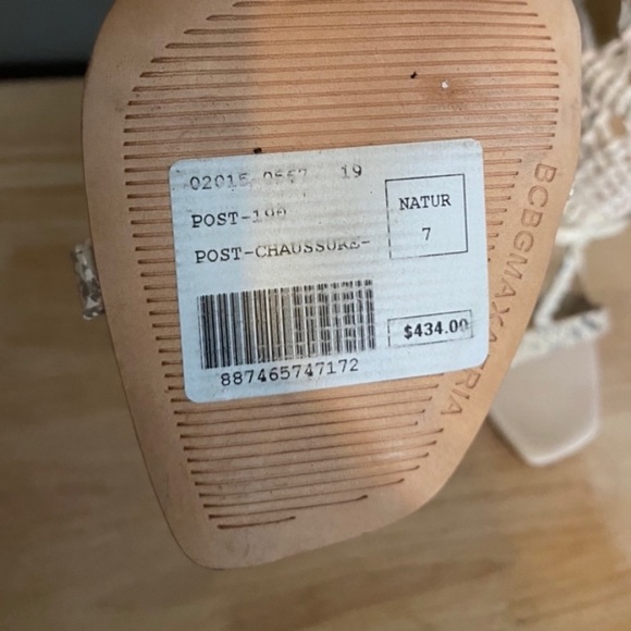 🔻SALE🔻BCBGMAXAZRIA🔹NEW CONDITION • LEATHER - Picture 10 of 12